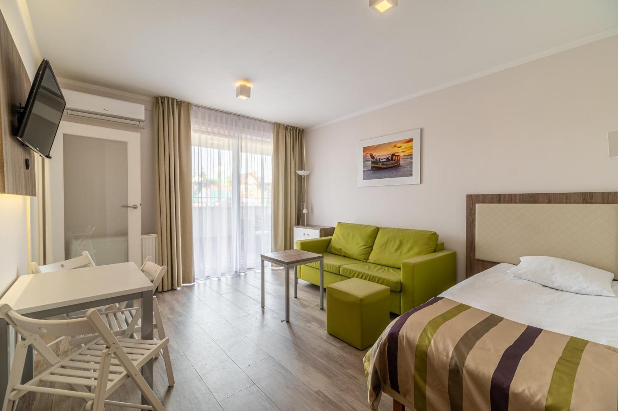 Apartamenty Sun Seasons 24 - Klifowe Niechorze Exterior photo